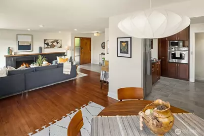 5407 SW Beach Drive Terrace, Seattle, WA 98116 - Photo 11