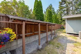 511 Kloshe Way, La Conner, WA 98257 - Photo 33