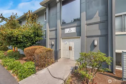 4727 W Lake Sammamish Parkway SE #B203, Issaquah, WA 98027 - Photo 15