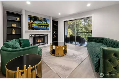 4727 W Lake Sammamish Parkway SE #B203, Issaquah, WA 98027 - Photo 1