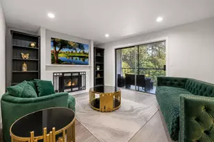 4727 W Lake Sammamish Pkwy SE, Issaquah, WA 98027 - Photo 1