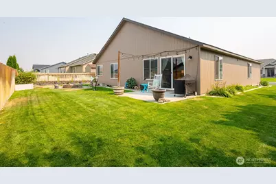 811 7th Avenue NE, Ephrata, WA 98823 - Photo 3