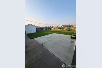 617 SE G St, Quincy, WA 98848 - Photo 9