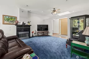 8422 Kaster Dr NE, Bremerton, WA 98311 - Photo 5
