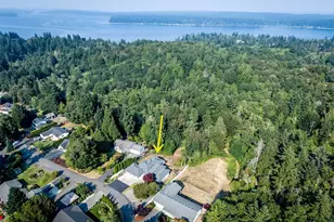 8422 Kaster Dr NE, Bremerton, WA 98311 - Photo 39