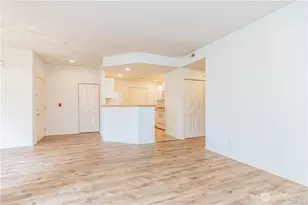 23790 SE Summerhill Ln, Issaquah, WA 98029 - Photo 5