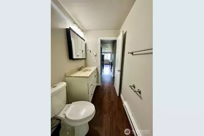 2515 Thorndyke Avenue W, Seattle, WA 98199 - Photo 11