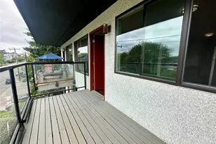 2515 Thorndyke Ave W, Seattle, WA 98199 - Photo 7