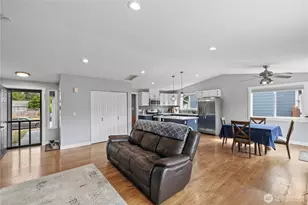 1224 Kendra Ln, Burlington, WA 98233 - Photo 5
