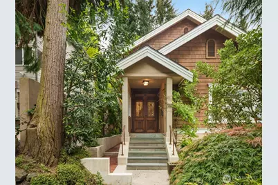 1007 W Newell Street, Seattle, WA 98119 - Photo 1