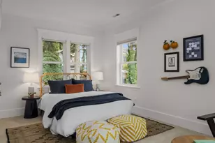 1007 W Newell St, Seattle, WA 98119 - Photo 25