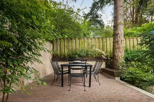 1007 W Newell St, Seattle, WA 98119 - Photo 39