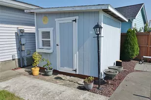 1102 Fairwood Dr SW, Ocean Shores, WA 98569 - Photo 9