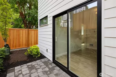 3638 Greenwood Avenue N #A, Seattle, WA 98103 - Photo 17