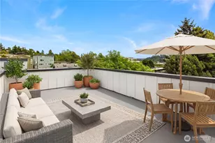 3638 Greenwood Ave N, Seattle, WA 98103 - Photo 19