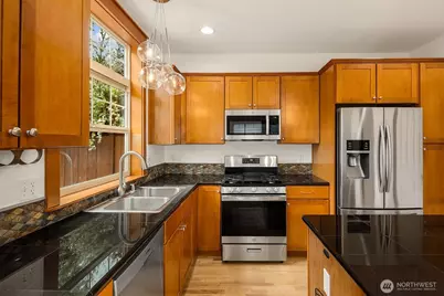 1905 NE 125th Street, Seattle, WA 98125 - Photo 11