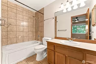 5210 30th Ave S, Seattle, WA 98108 - Photo 9
