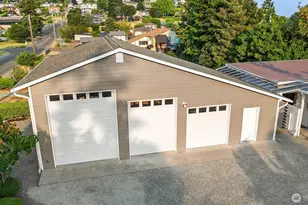 618 Le-Lou-Wa Pl NE, Tacoma, WA 98422 - Photo 37