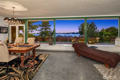 618 Le-Lou-Wa Place NE, Tacoma, WA 98422 - Photo 3