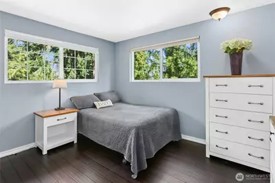 860 Valley View Place SW, Issaquah, WA 98027 - Photo 13