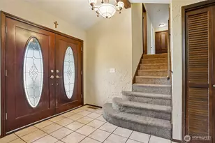 3922 180th St E, Tacoma, WA 98446 - Photo 3