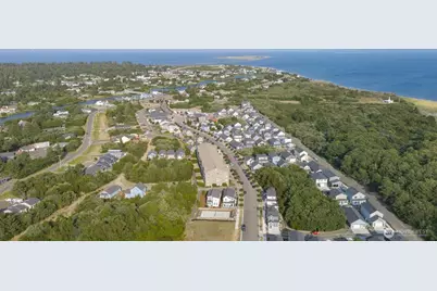 262 Oyhut Bay Boulevard SW #301, Ocean Shores, WA 98569 - Photo 37