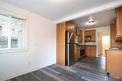 11634 25th Avenue S, Seattle, WA 98168 - Photo 9