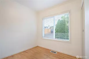 11634 25th Ave S, Seattle, WA 98168 - Photo 37
