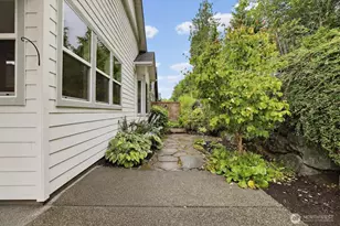 24196 NE 131st Terrace, Redmond, WA 98053 - Photo 31