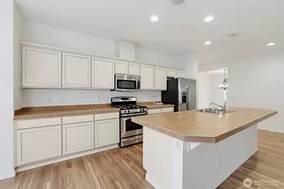24196 NE 131st Terrace, Redmond, WA 98053 - Photo 11