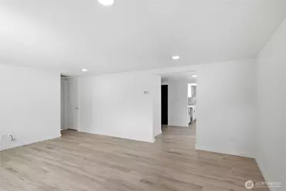 5226 108th Avenue Ct E, Puyallup, WA 98372 - Photo 5