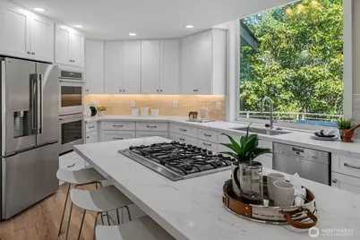 17410 102nd Avenue NE, Bothell, WA 98011 - Photo 9