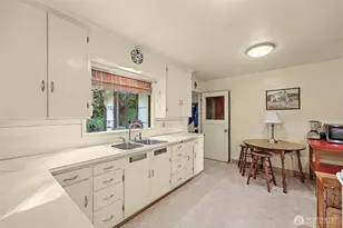 7508 Woodland Ave E, Puyallup, WA 98371 - Photo 5
