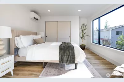 11647 Beacon Avenue S, Seattle, WA 98178 - Photo 13