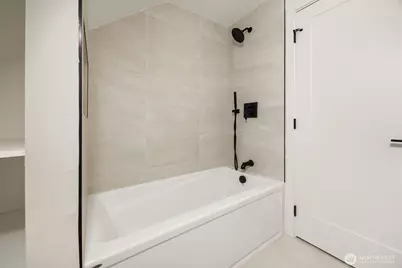 14205 77th Avenue NE, Kirkland, WA 98034 - Photo 11