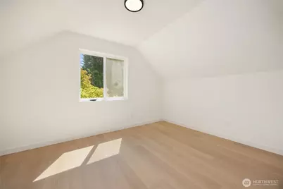 14205 77th Avenue NE, Kirkland, WA 98034 - Photo 5