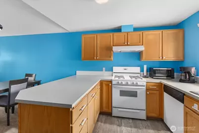 5805 105th Place NE, Marysville, WA 98270 - Photo 5