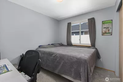 5805 105th Place NE, Marysville, WA 98270 - Photo 17