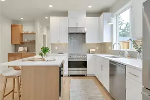 1413 A N 48th St, Seattle, WA 98103 - Photo 5