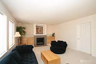 4012 122nd Ave SE, Bellevue, WA 98006 - Photo 3