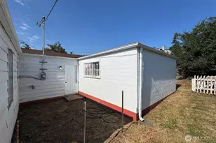 522 S A St, Port Angeles, WA 98362 - Photo 35