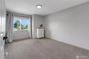 9016 190th St E, Puyallup, WA 98375 - Photo 21