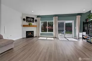 9016 190th St E, Puyallup, WA 98375 - Photo 11