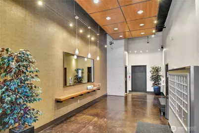 12334 31st Avenue NE #607, Seattle, WA 98125 - Photo 9