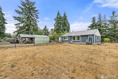 204 E Eagle Street, Oakville, WA 98568 - Photo 1