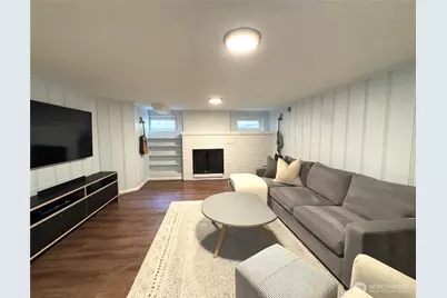 2256 Viewmont Way W, Seattle, WA 98199 - Photo 29