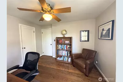2256 Viewmont Way W, Seattle, WA 98199 - Photo 13