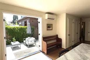 2256 Viewmont Way W, Seattle, WA 98199 - Photo 11