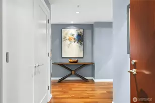 10700 NE 4th St, Bellevue, WA 98004 - Photo 5
