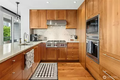10700 NE 4th St #434, Bellevue, WA 98004 - Photo 13